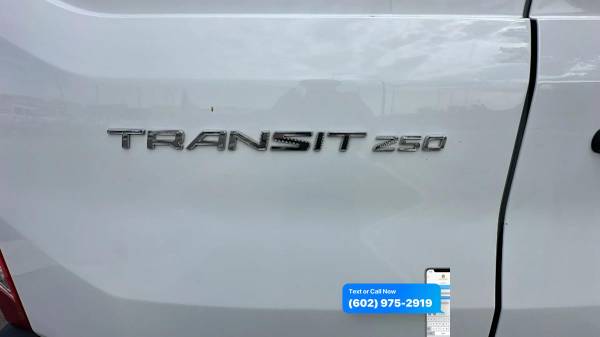 2023 Ford, dovoz USA — foto 4 z 12