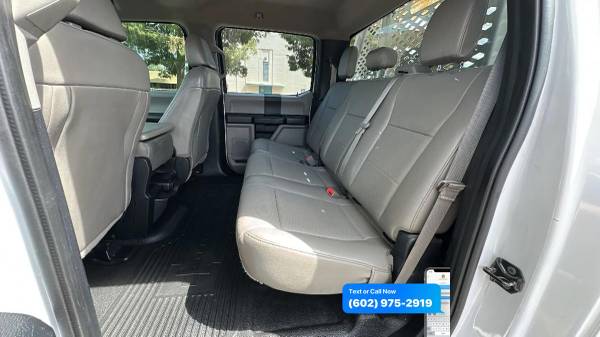 2019 Ford, dovoz USA — foto 11 z 12