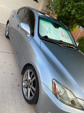 Lexus, dovoz USA — foto 2 z 7