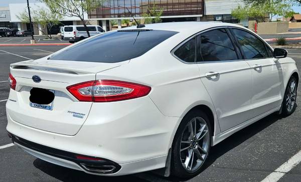 2013 Ford, dovoz USA — foto 6 z 12