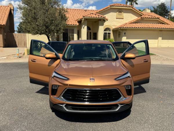 2024, dovoz USA — foto 3 z 12