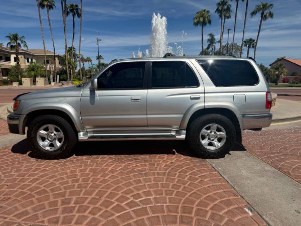 2000 Toyota, dovoz USA — foto 2 z 10
