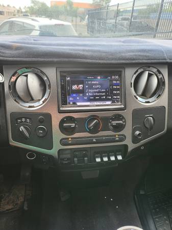 2008 Ford, dovoz USA — foto 11 z 12