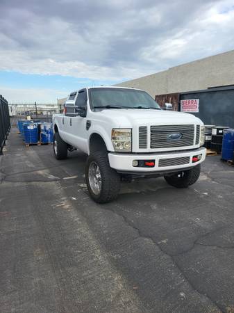 2008 Ford, dovoz USA — foto 2 z 12