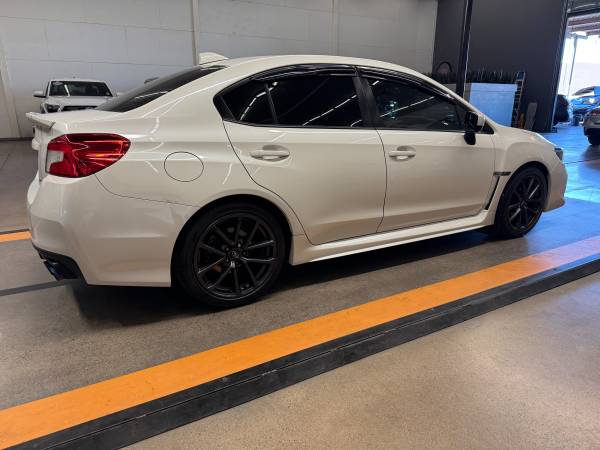 2018 Subaru, dovoz USA — foto 5 z 12