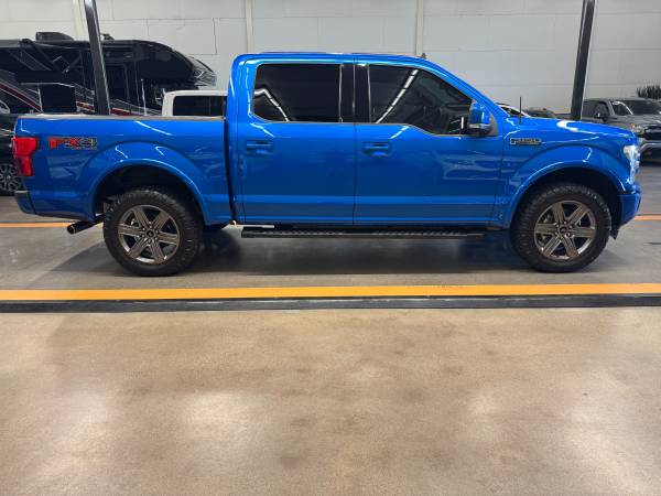 2020 Ford, dovoz USA — foto 7 z 12