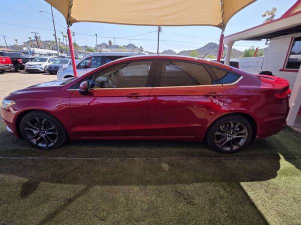 2018 Ford, dovoz USA — foto 8 z 12
