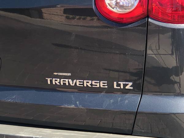 2011 Chevrolet, dovoz USA — foto 2 z 12