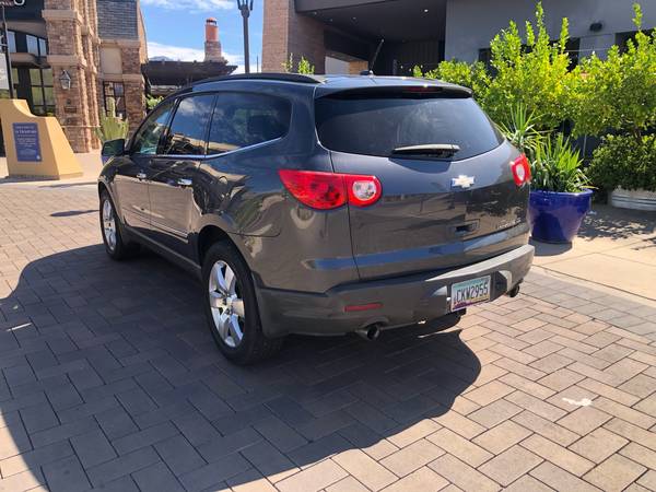 2011 Chevrolet, dovoz USA — foto 5 z 12
