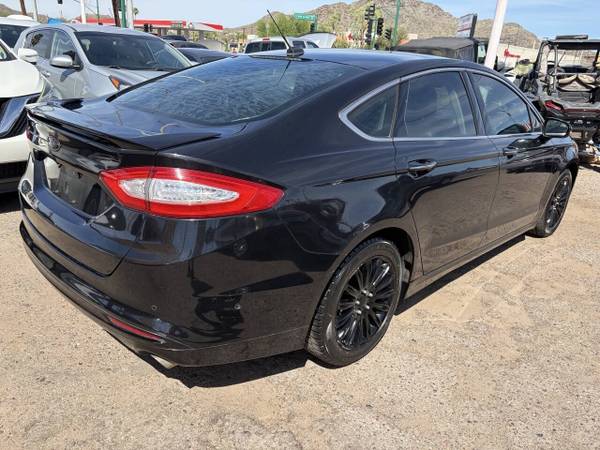 2014 Ford, dovoz USA — foto 3 z 12