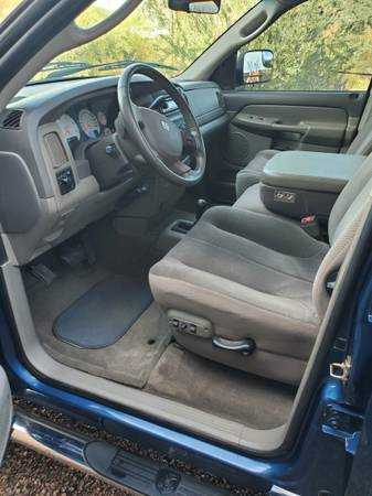 2004 Dodge, dovoz USA — foto 2 z 12
