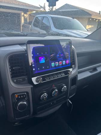 2018 Dodge, dovoz USA — foto 7 z 10