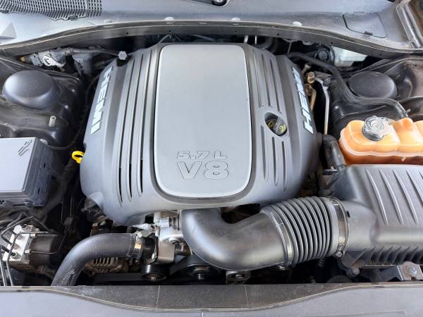 2012 Dodge, dovoz USA — foto 9 z 9