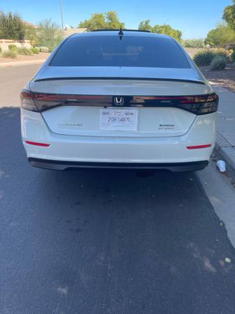 2025, dovoz USA — foto 10 z 12