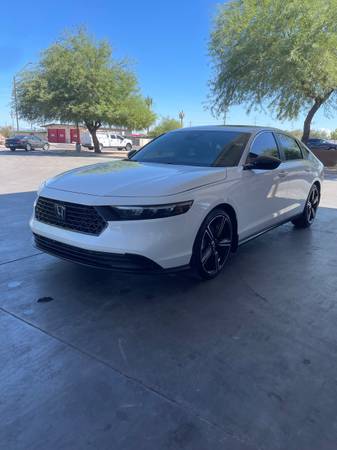 2025, dovoz USA — foto 3 z 12