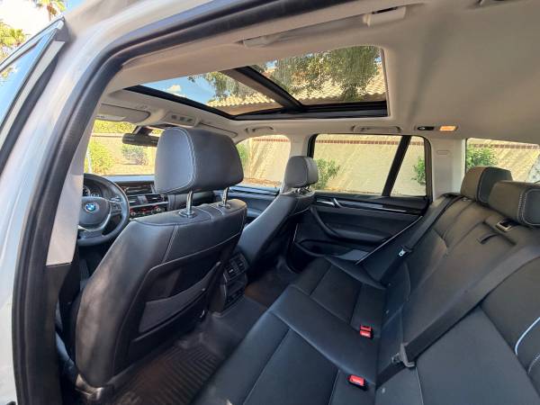2016 BMW, dovoz USA — foto 11 z 12