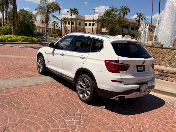 2016 BMW, dovoz USA — foto 2 z 12