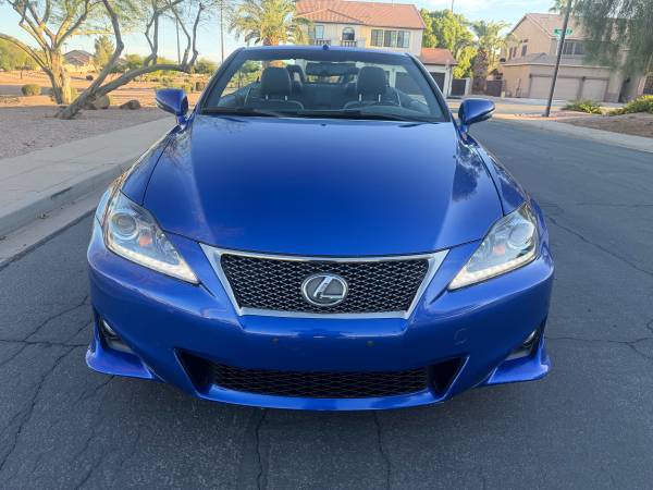 2015 Lexus, dovoz USA — foto 3 z 12
