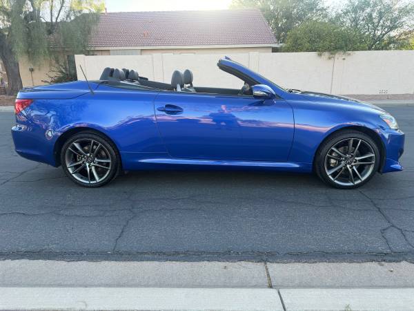 2015 Lexus, dovoz USA — foto 7 z 12