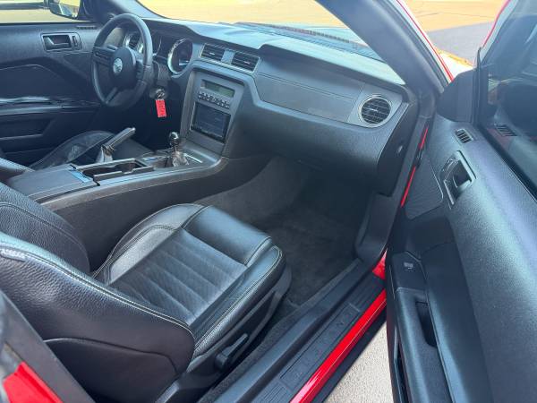 2012 Ford, dovoz USA — foto 12 z 12