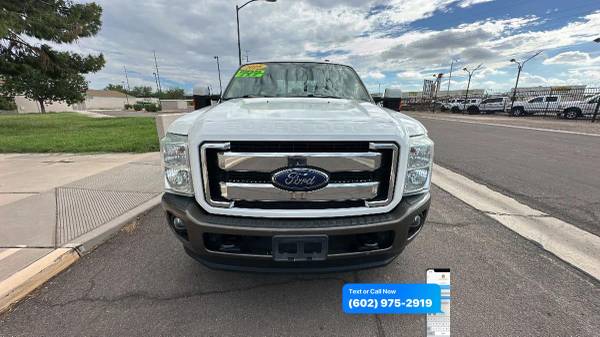 2016 Ford, dovoz USA — foto 11 z 12