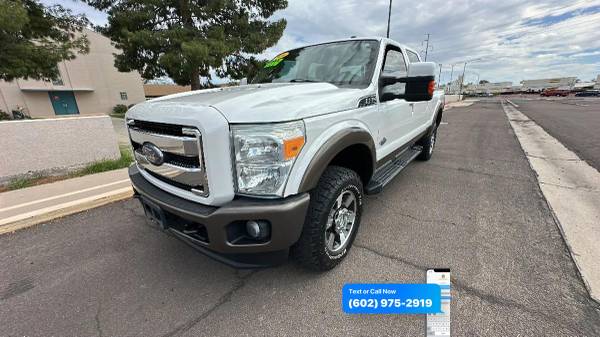2016 Ford, dovoz USA — foto 12 z 12