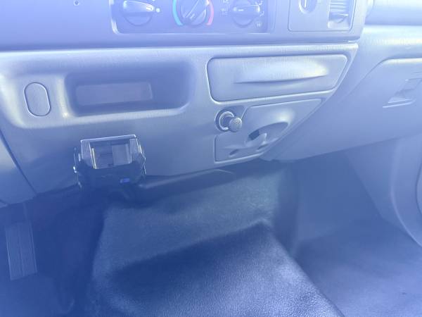 2004 Ford, dovoz USA — foto 12 z 12