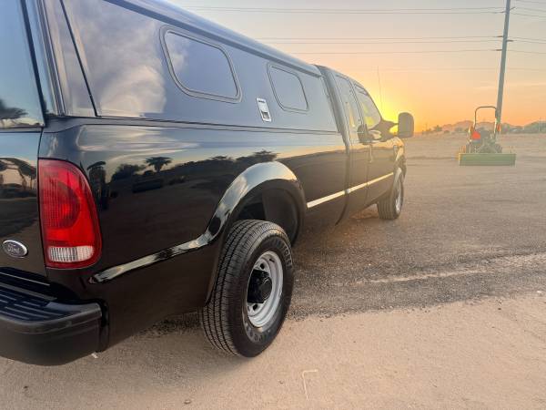 2004 Ford, dovoz USA — foto 9 z 12