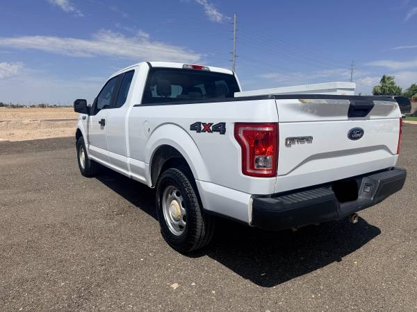 2015 Ford, dovoz USA — foto 7 z 12