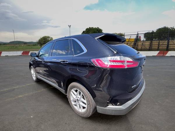 2024 Ford, dovoz USA — foto 3 z 11
