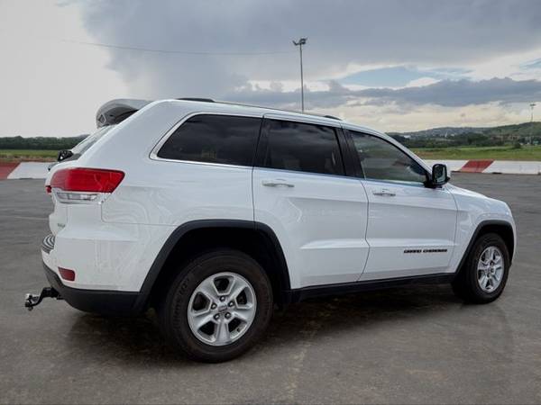 2017 Jeep, dovoz USA — foto 3 z 12