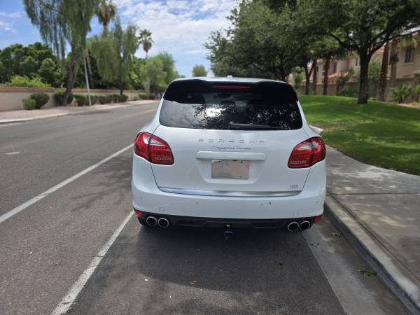 2014 Porsche, dovoz USA — foto 2 z 12