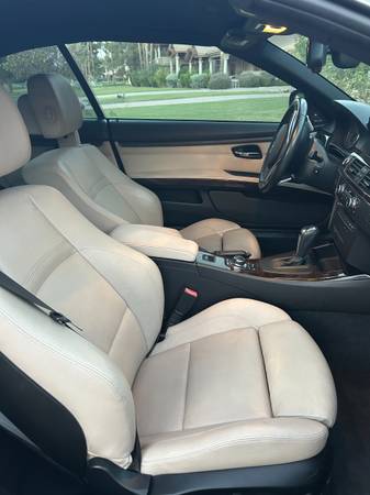 2011 BMW, dovoz USA — foto 3 z 12
