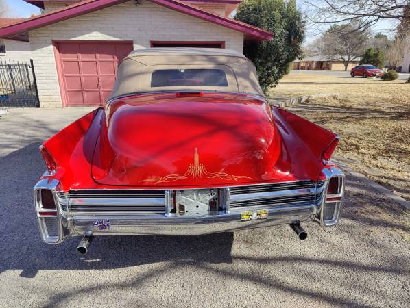 Cadillac, dovoz USA — foto 11 z 12