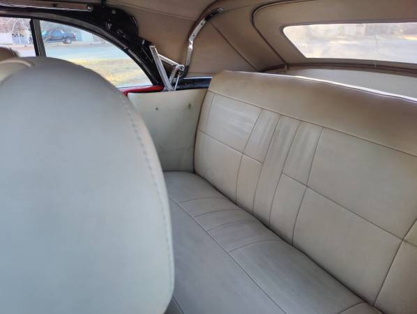 Cadillac, dovoz USA — foto 9 z 12