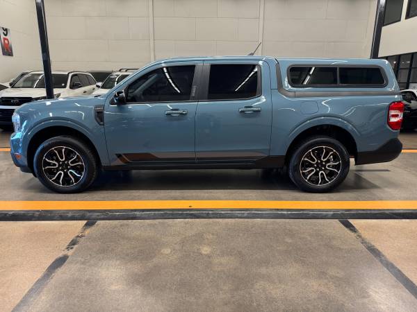 2022 Ford, dovoz USA — foto 2 z 12