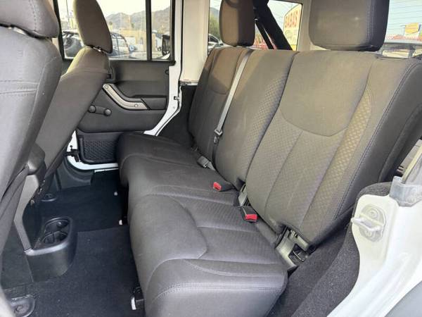 2015 Jeep, dovoz USA — foto 3 z 12