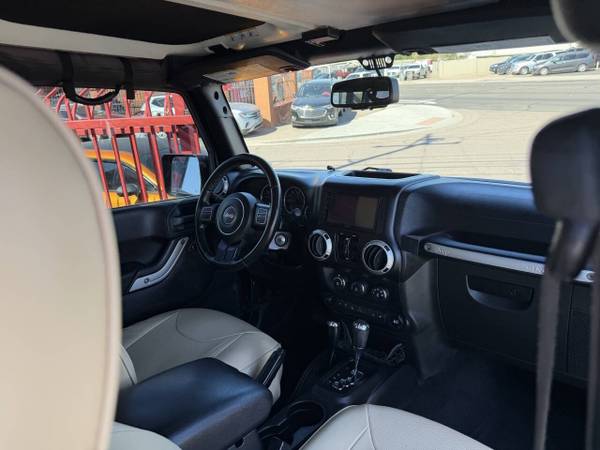2015 Jeep, dovoz USA — foto 9 z 12