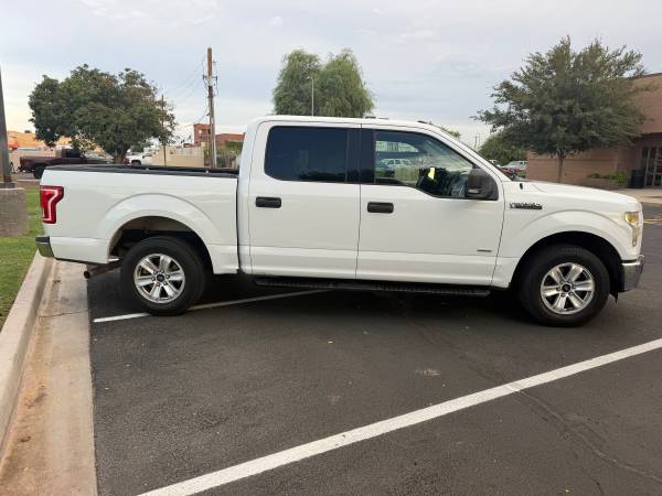2016 Ford, dovoz USA — foto 4 z 12