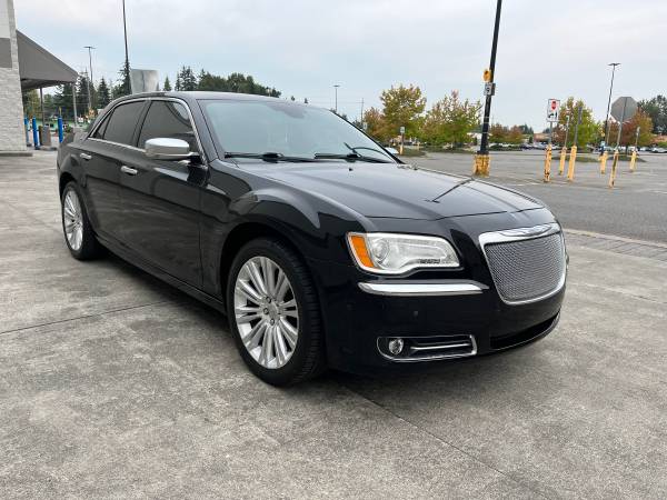 2013 Chrysler, dovoz USA — foto 4 z 12