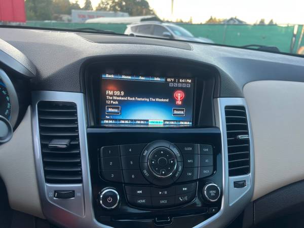2012 Chevrolet, dovoz USA — foto 8 z 12