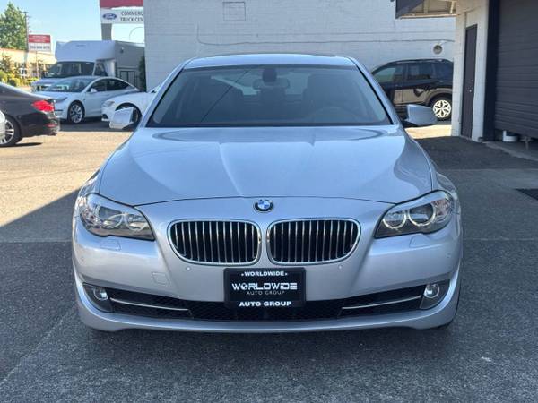 2011 BMW, dovoz USA — foto 7 z 12