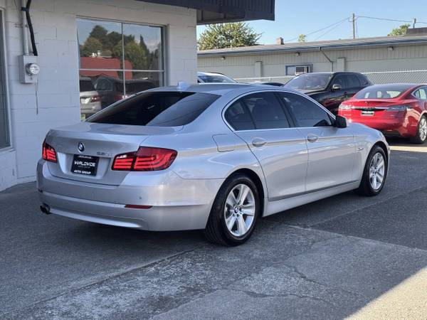 2011 BMW, dovoz USA — foto 9 z 12