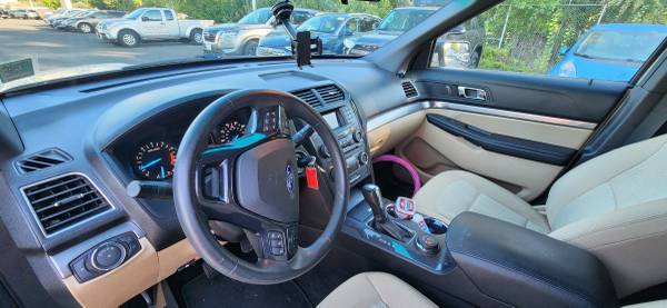 2017 Ford, dovoz USA — foto 9 z 12