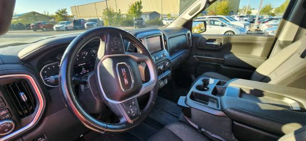 2022 GMC, dovoz USA — foto 5 z 8