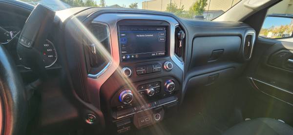 2022 GMC, dovoz USA — foto 6 z 8