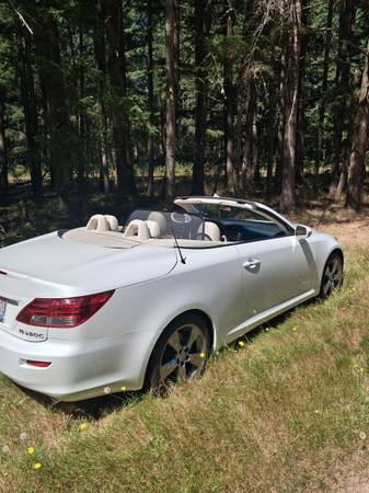 2010 Lexus, dovoz USA — foto 4 z 4