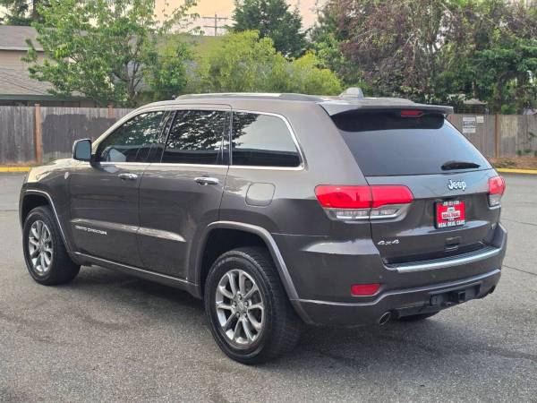 2015 Jeep, dovoz USA — foto 7 z 12