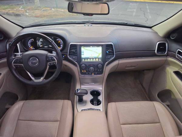2015 Jeep, dovoz USA — foto 9 z 12