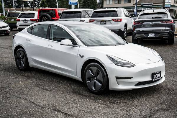 2020 Tesla, dovoz USA — foto 3 z 11